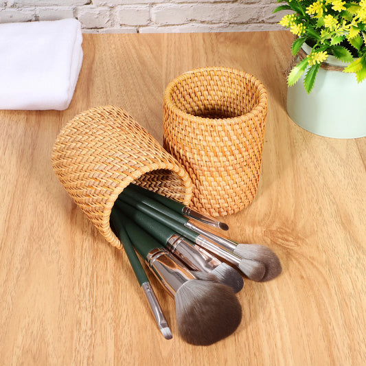 2pcs Handmade Rattan Pen Cup Woven Pen Holders Pencil Holder Cosmetic Pen Holder Desk Storage